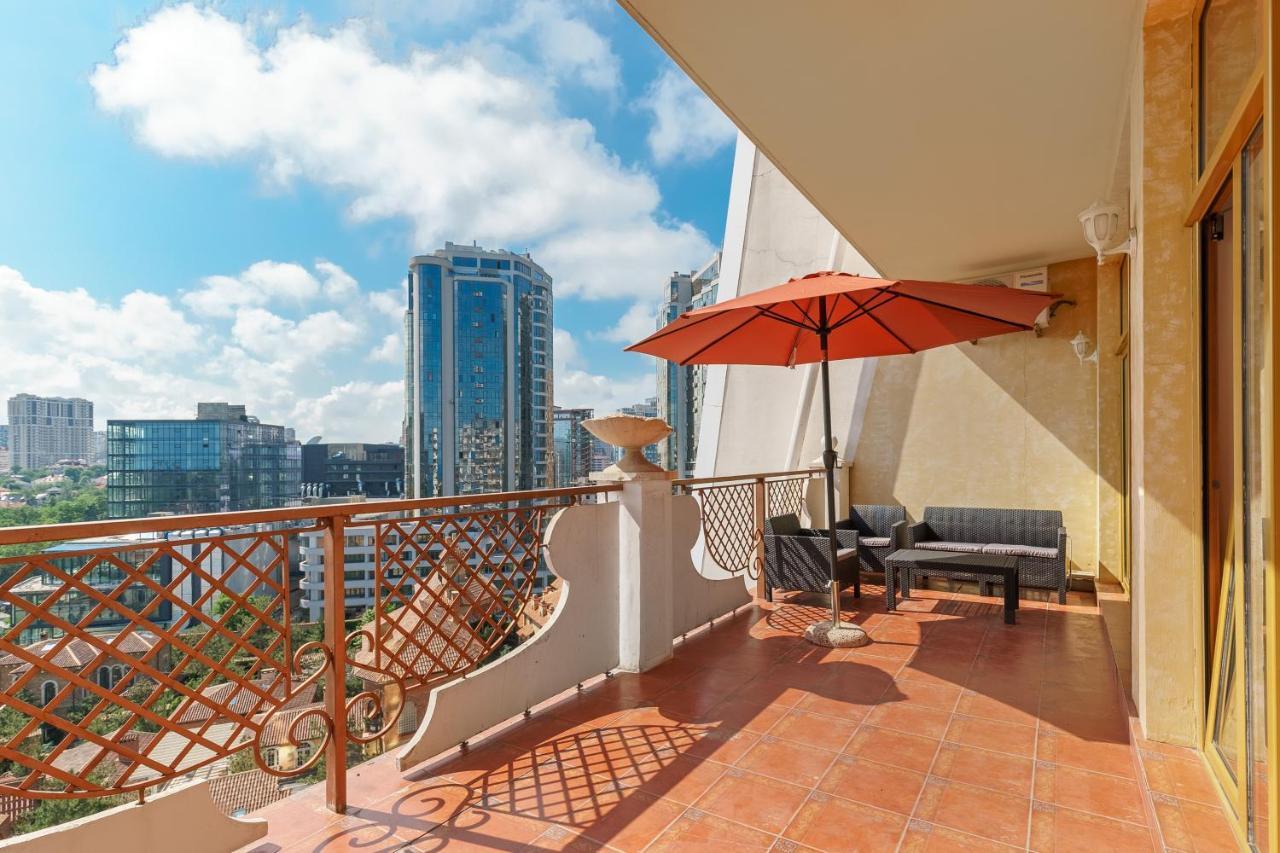 Arcadia Palace 2-Bedrooms Apartment With Terrace 敖德萨 外观 照片